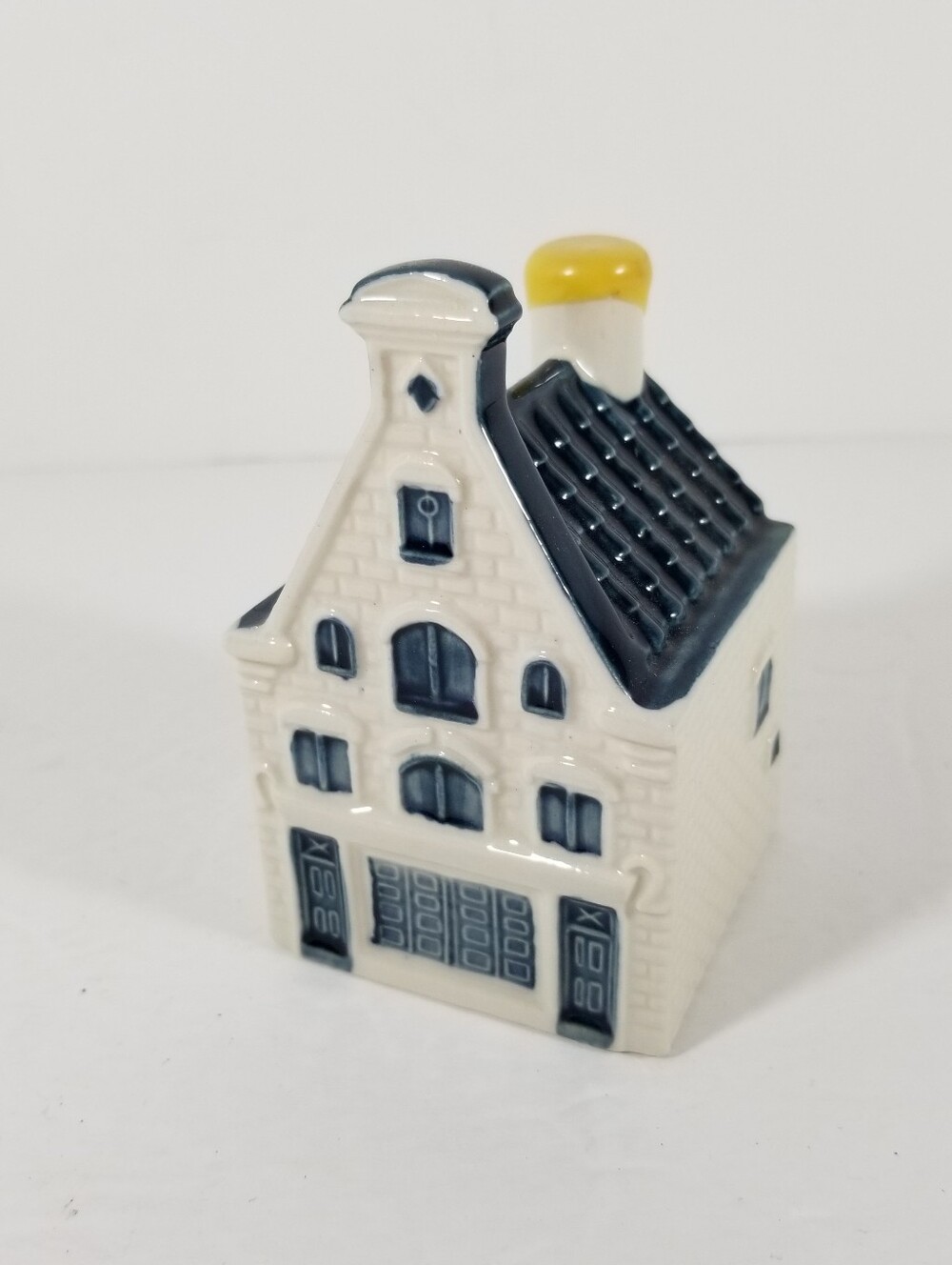 KLM BOLS Blue Delft House Holland #66 Empty Wax Sealed